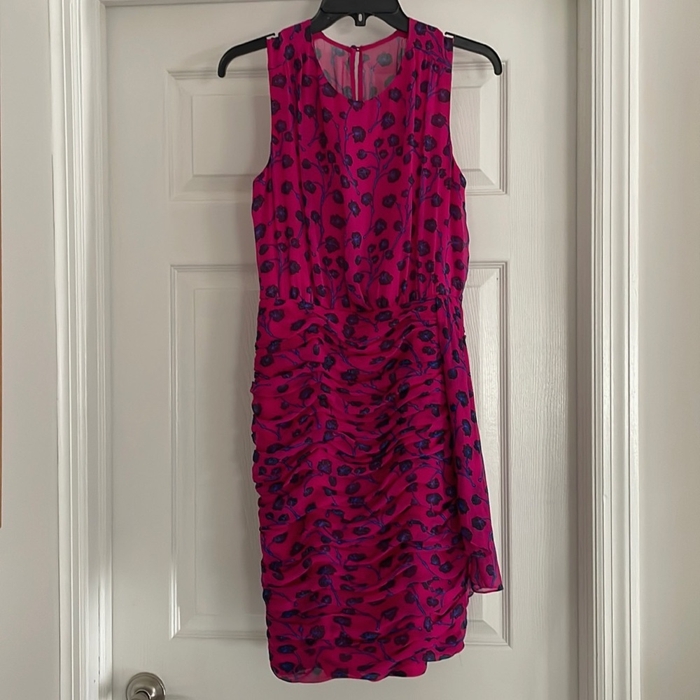 Diane Von Furstenberg silk dress size 6